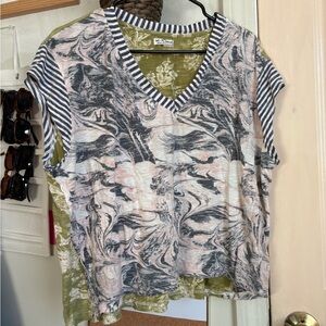 We The Free Striped and Swirl Patterned V-Neck Top